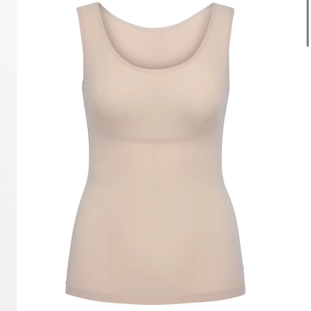 SPANX Thinstincts Smooth Tank Top in Nude A20